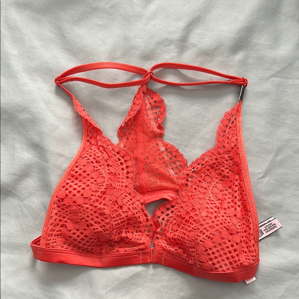 NWT Victoria’s Secret Lace Halter Bralette in Coral